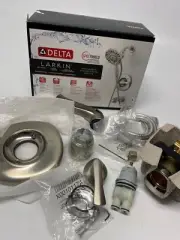 Delta Larkin Tub & Shower Faucet with In2ition Shower Head 144890-SP-I READ