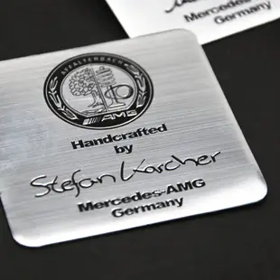 適用賓士發動機車貼 AMG設計師簽名銘牌標 適用Mercedes Benz蘋果樹車標誌 車身貼牌