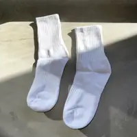 在飛比找蝦皮商城優惠-毛巾料 黑白色 素色 長筒襪 襪子 長襪 穿搭 搭配 滑板 