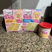 Dolly Parton Duncan Hines Coconut & Banana Cake Mix + And Buttercream Frosting