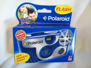 Polaroid Fun Shooter 400 ASA/ISO 27 exposure flash camera EXP 4/2008