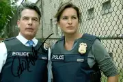 Peter Gallagher Signed 6x4 Photo Chief William Dodds Law & Order Autograph + COA
