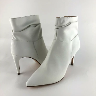 XOXO Taniah Pointed Toe Zip Stiletto Slouch Fashion Booties Size 8M (White)