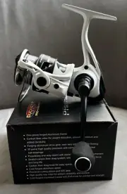 DUCKETT PRO DRIVEN PARADIGM SWX 2500 SPINNING REEL