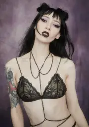 [Widow] Noir Outta My Shell Chain Bralette