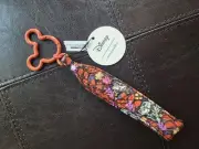 NWT Vera Bradley Disney Mickey & Minnie's Vine Floral Wide Wrist Strap Key Ring