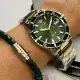 ARMANI44mm圓形綠金精鋼錶殼墨綠色錶盤精鋼金銀相間錶帶款AR00043