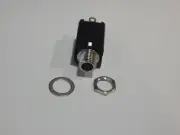 SWITCHCRAFT UJ-4B STEREO PHONE JACK FEMALE 3 POSITION PANEL MOUNT -FAST SHIPPING