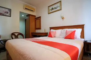 OYO 487 Gajah Mada Hotel