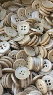Irridescent Tan Buttons 15mm, 4 Hole Sewing/Crafts Buttons - 24 Pieces (038)