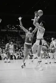 1969 Wilt Chamberlain And Bill Russell Playing Boston Celtics Old Photo