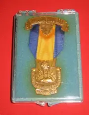 REPUBLICAN NATIONAL CONVENTION MASSACHUSETTS BADGE ~ 1968 ~ L.G. BALFOUR CO.