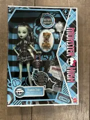 BNIB Frankie Stein Doll Boo-riginal Creeproduction Mattel Monster High New