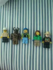 Lot of 5 Lego Toys Kids Mini Figures Building Toy Random Mixed Minifigures
