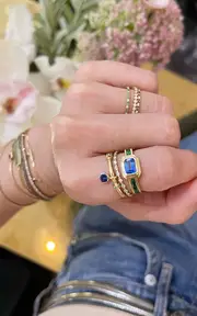 [Yi Collection] Infinity 18K Yellow Gold Aquamarine, Emerald Ring