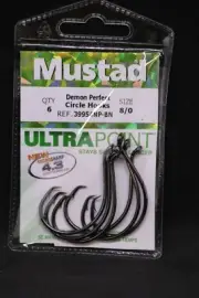 Mustad 39954NPBN-80 Ultra Point Demon Perfect Circle Hooks Size 8/0 Pack of 6