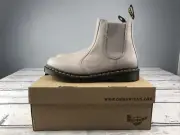 Dr. Martens Women's 2976 Virginia Leather Chelsea Ankle Boots Vintage Taupe 11