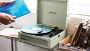 CROSLEY Crosley Voyager Sage - Bluetooth Portable Turntable