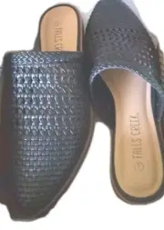 Falls Creek Women’s Dakota Black Woven Pointed Mule Shoe Size 7