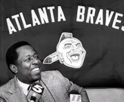 All-time Home run king Hank Aaron told a January 9, 1982 news conf- Old Photo 1