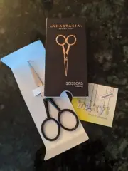 ANASTASIA Beverly Hills ABH Brow Trimming SCISSORS ~ NEW in BOX & AUTHENTIC
