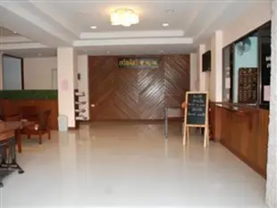 巴冲飯店Pakchong Hotel