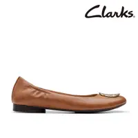 在飛比找PChome24h購物優惠-【Clarks】女鞋Loreleigh Ave金屬圓牌飾釦娃