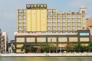 龍門江灣大酒店Bay View Hotel