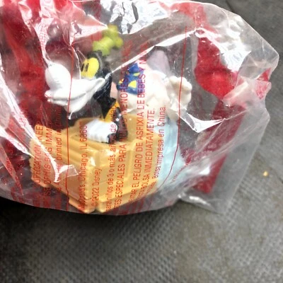 Fast Food McDonald’s Toy Disney Goofy Happy Meal Toy Figurine #1574R