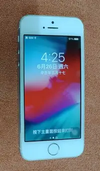 在飛比找Yahoo!奇摩拍賣優惠-iPhone 5    4G/LTE外觀九成新  4吋螢幕 