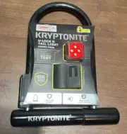 Kryptonite U-Lock Level 4 & Tail Light Bicycle Lock and Light Combo Pack - Black