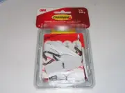 Command General Purpose Hooks Medium 2 lb Capacity White 7 Hooks & 8 Strips/Pack