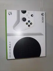 Microsoft Xbox Series S 512GB All-digital Gaming Console, Robot White
