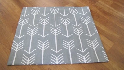 Pillow Cover - Arrows on Gray- 16" x 16" Envelope Closure