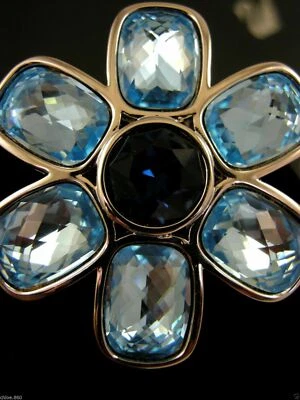 SIGNED SWAROVSKI BLUE TOPAZ CRYSTAL FLOWER PIN~BROOCH RETIRED RARE NEW