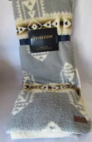 Pendleton CrossRoad Sherpa Throw Blanket 50" X 70" Gray Cream Plush Aztec Warm