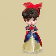 Blythe Doll OOAK meet "Snow White" & 7 Dwarfs Blythe & Curious Creations