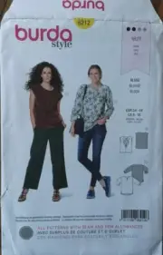 Burda 6212 easy to sew top or blouse sewing pattern sizes 8-18 uncut