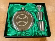 NIB UNUSED PALM CITY PRODUCTS “HOME RUN” FLASK SET FUNNEL 2 SHOT GLASSES CUPS NE