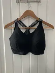 Victoria’s Secret Sports Bra 38DD