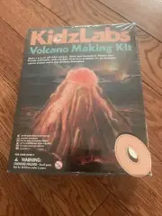 KIDZLABS VOLCANO MAKING KIT - NEW & FACTORY SEALED
