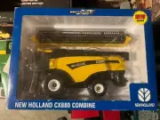 2002 Britains Ertl 1/32 scale New Holland CX880 Combine NIB