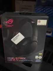 ASUS ROG Strix Go 2.4 Electro Punk Wireless Gaming Headphones Brand New!