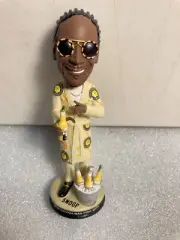 CORONA 420 SNOOP DOG IN PAJAMAS STATUE/BOBBLE HEAD/ACTION FIGURE. NEW. 2022