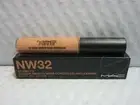 MAC STUDIO FIX 24-HOUR SMOOH WEAR CONCEALER NW32 0.24 OZ BOXED