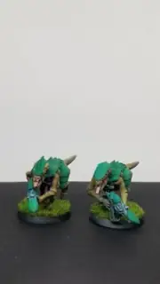 Games Workshop Warhammer 40K Tyranids Termagant Brood Painted (Only 2 Models).