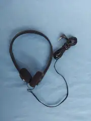 Retro Portable Stereo Headphones (Walkman Type)