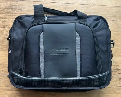 Leeds Wells Fargo Investment Banking Laptop Messenger Bag Briefcase Padded NWOT