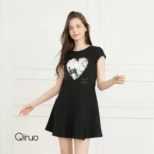 【Qiruo 奇若名品】春夏專櫃精黑色俏皮洋裝2301F 愛心印花短版(甜)