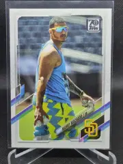 2021 Topps Image Variation #192 Manny Machado/shorts/tank top